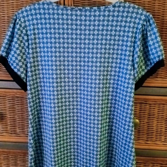Maurice's Women's Large Blue & Black Short-sleeved Blouse with Black Bow - Picture 3 of 8